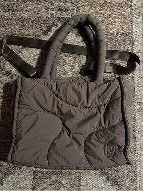 The Drift Tote and Pouch - Clay